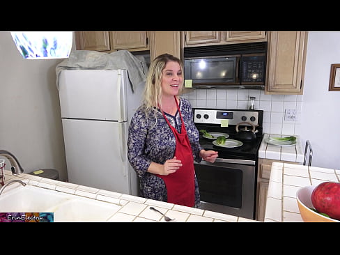 ❤️ Stepmom milking anjeunna di dapur saméméh tanggal na ️ porno super dina su.pornjimbo.ru ️❤